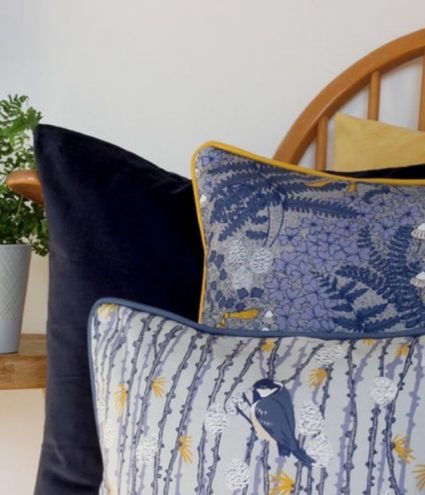 Bird cushion covers